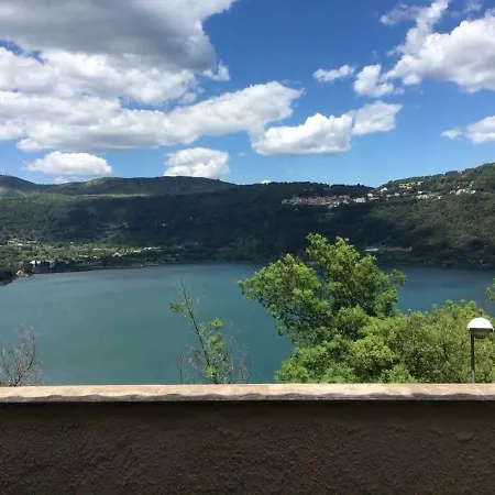 Vista Lago *