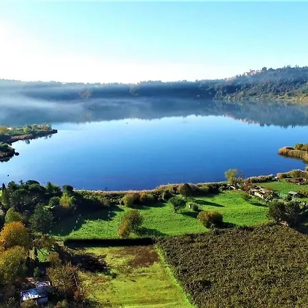 Vista Lago *